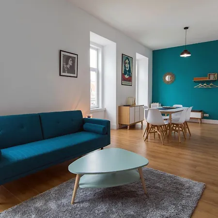 Апартаменти Sunny 3bdr In Graca By Lovelystay Лісабон
