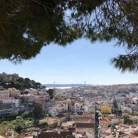 Appartement Sunny 3bdr In Graça By Lovelystay