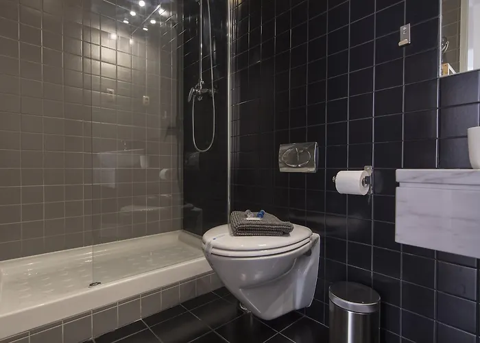 Sunny 3bdr In Graca By Lovelystay