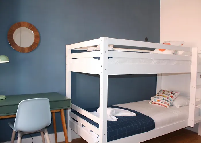 Lejlighed Sunny 3bdr In Graca By Lovelystay