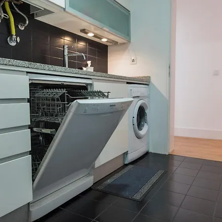 Sunny 3bdr In Graca By Lovelystay Lisbon